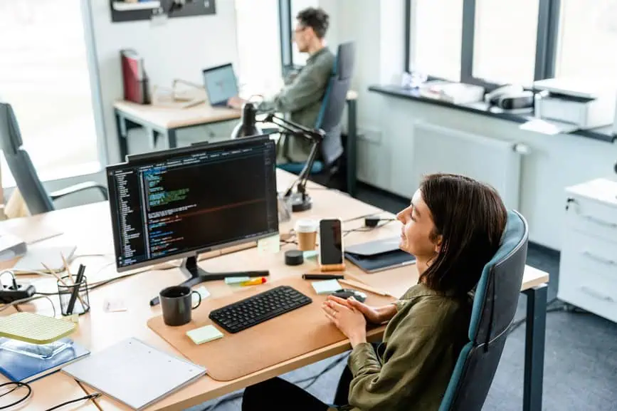 Full Stack Developer – opis, zadania i rola w firmie
