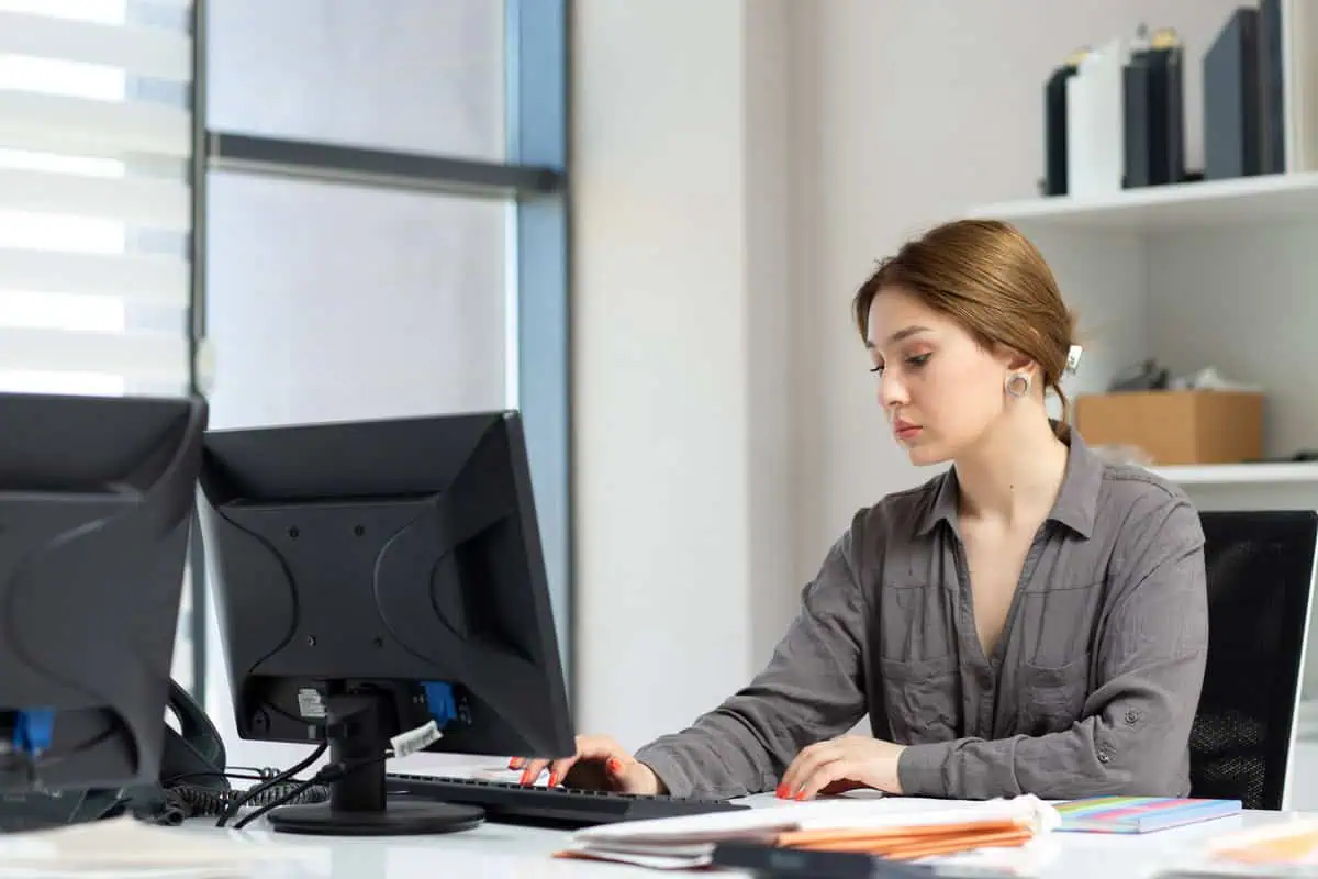 Administrative Assistant Job Description Template
