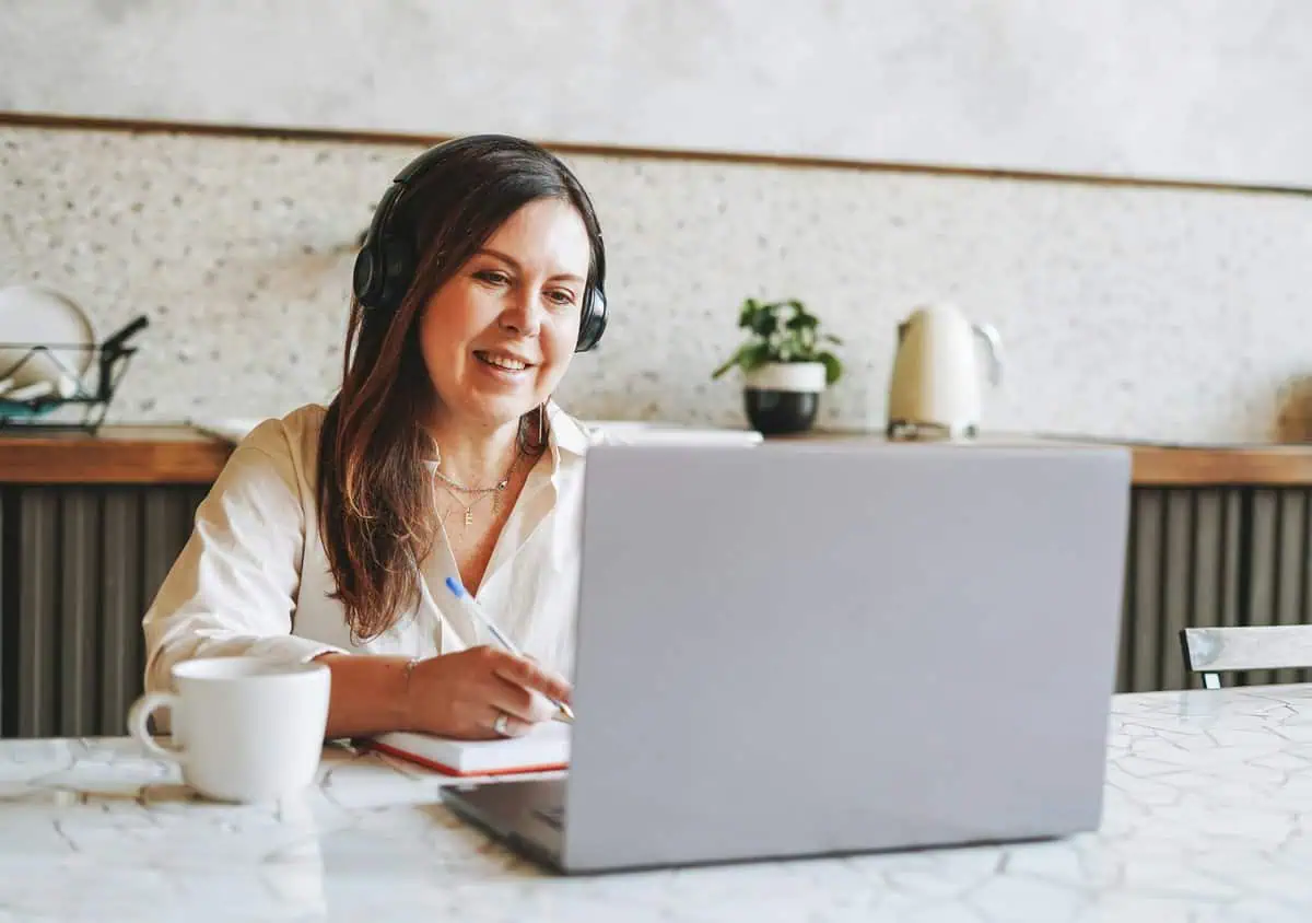 Customer Experience Manager Job Description Template