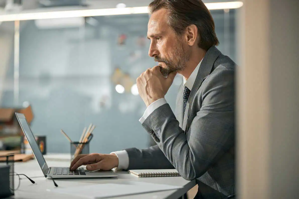 Senior Staff Accountant image