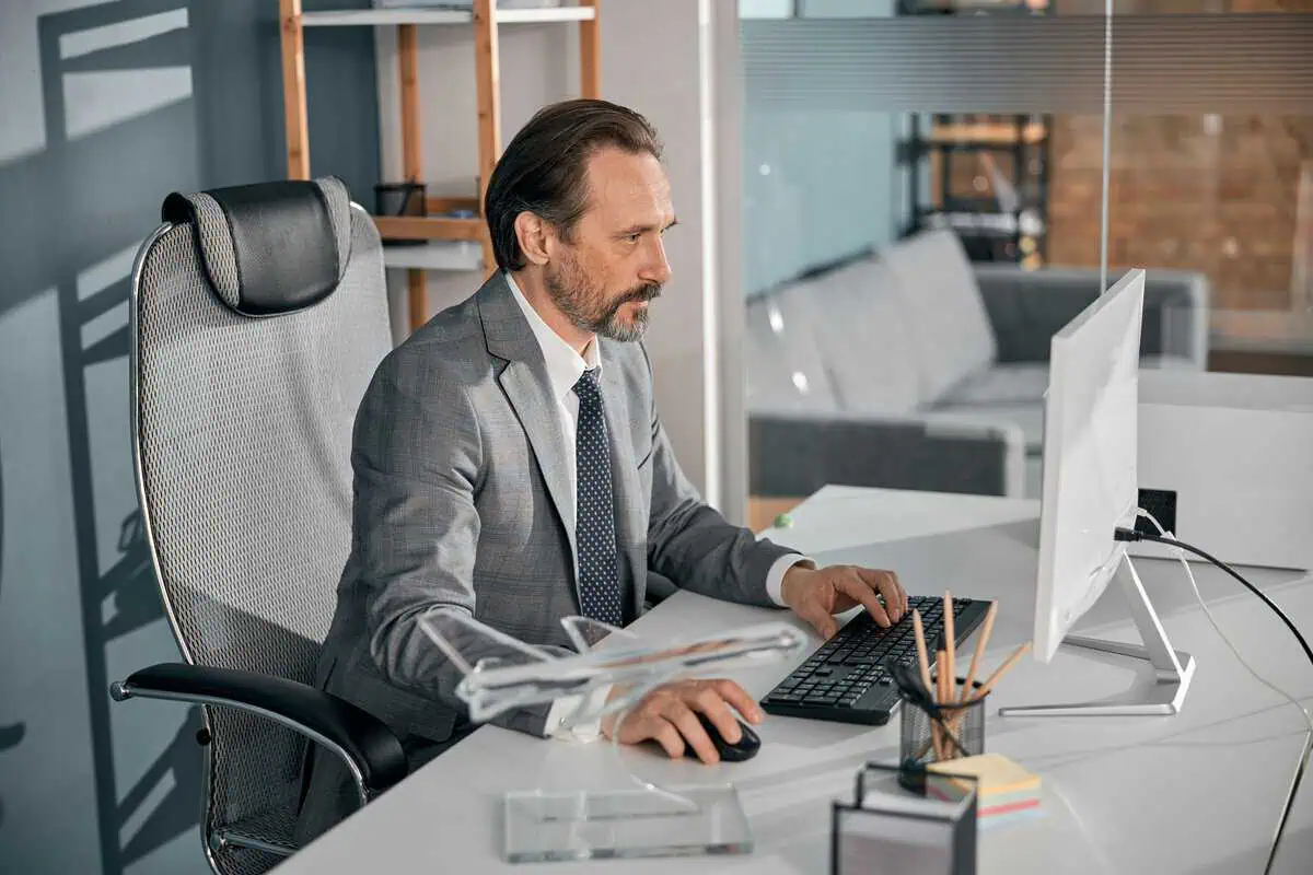 Fractional CFO Job Description Template