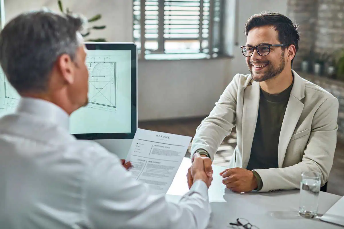 Miami-based Recruiter image