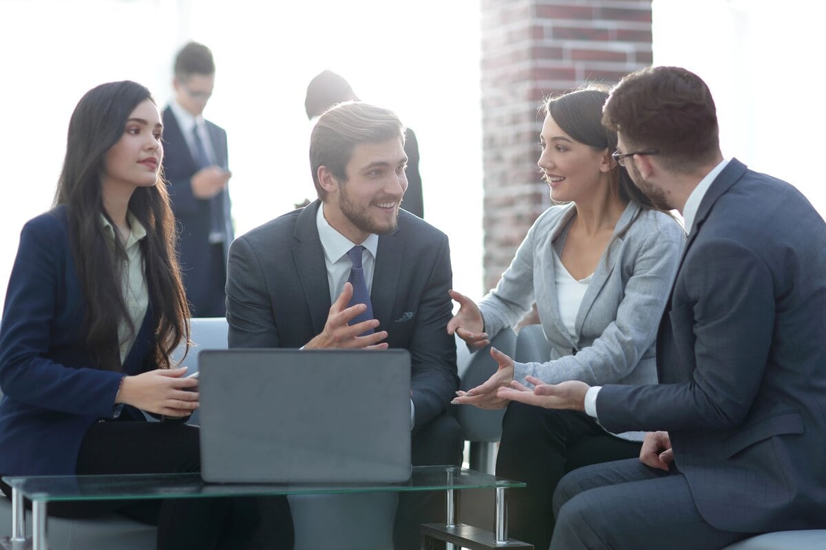Meeting in the office testimonial