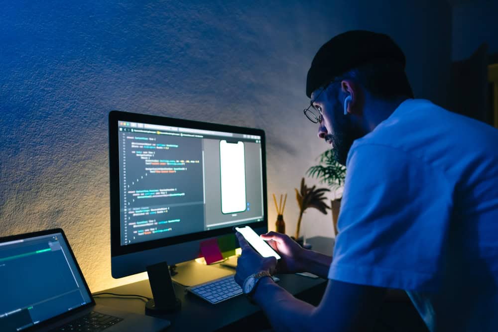 https://staging.devsdata.com/wp-content/uploads/2025/06/hire_top15_fultter_Flutter.jpg
